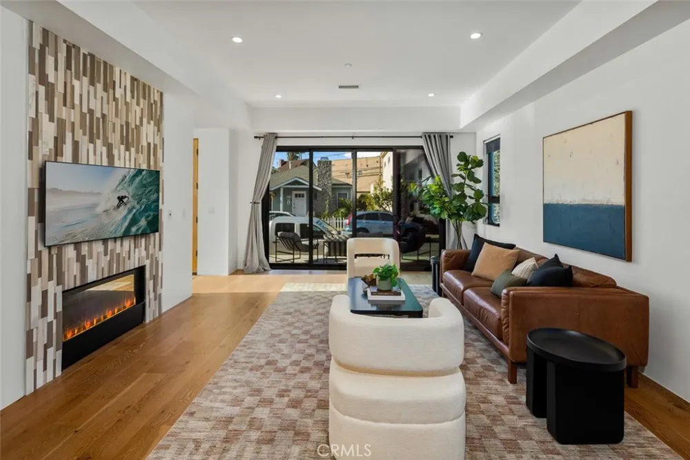 5776 Campo Walk Long Beach, CA 90803