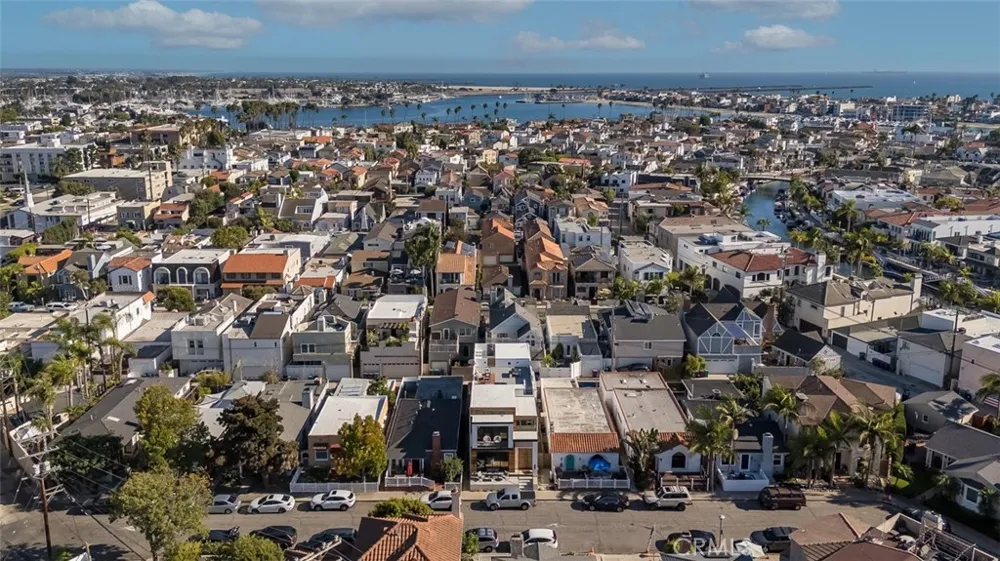 5776 Campo Walk Long Beach, CA 90803