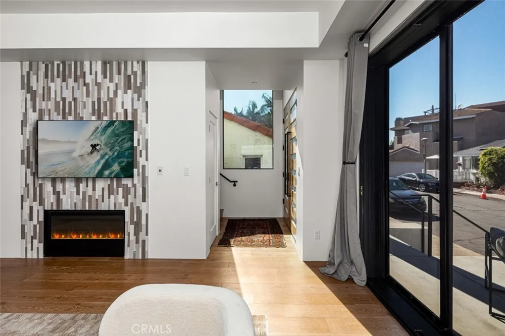 5776 Campo Walk Long Beach, CA 90803