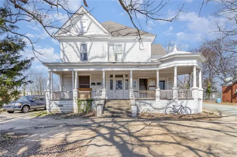 616 Mebane Street