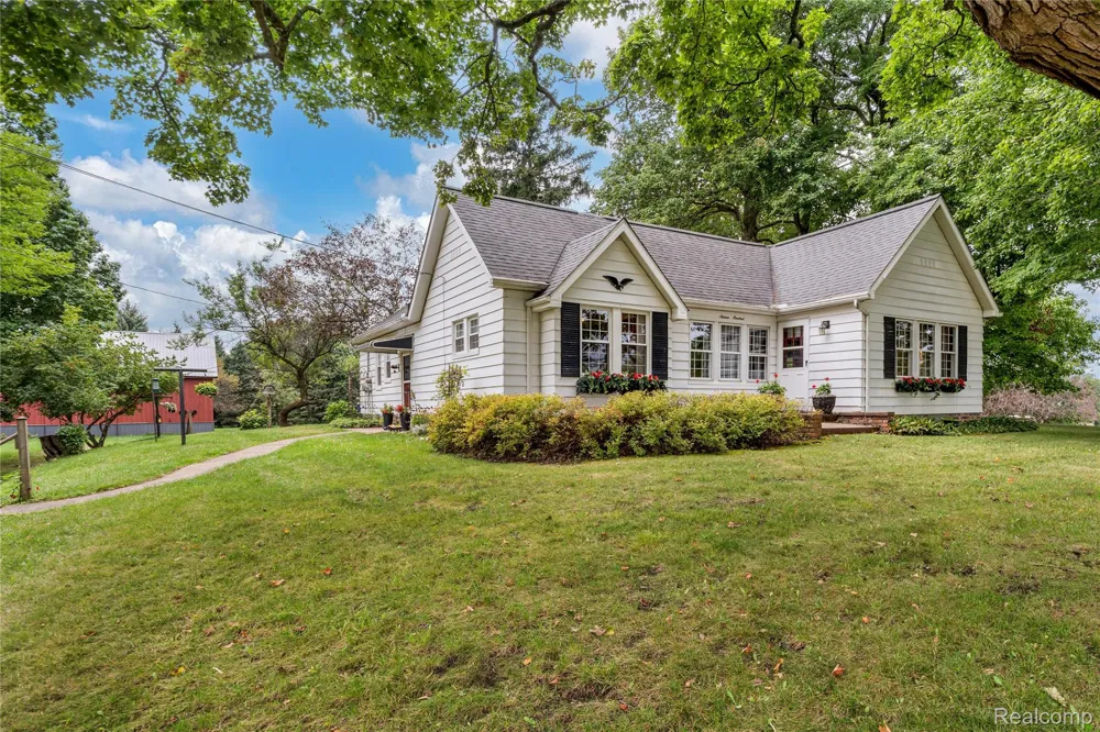 1600 E Dryden Road Metamora Township, MI 48455