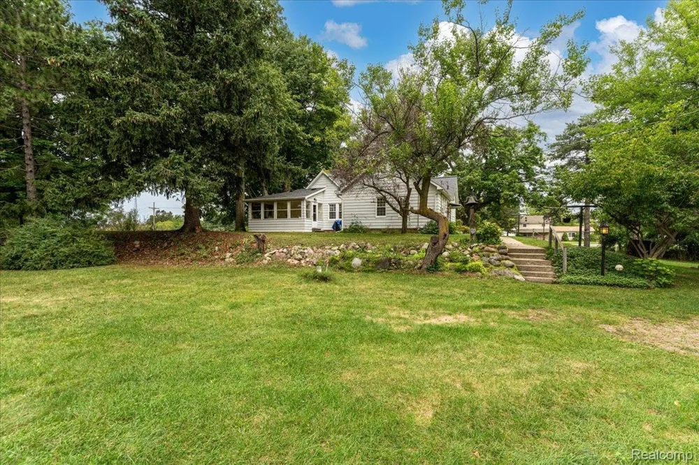 1600 E Dryden Road Metamora Township, MI 48455