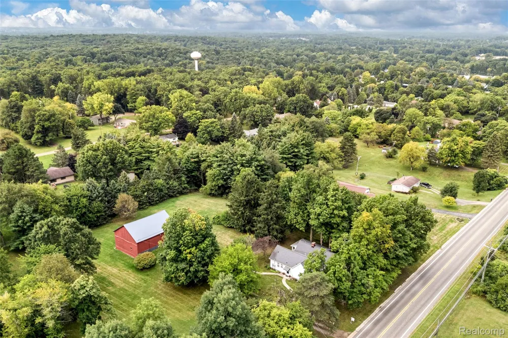 1600 E Dryden Road Metamora Township, MI 48455