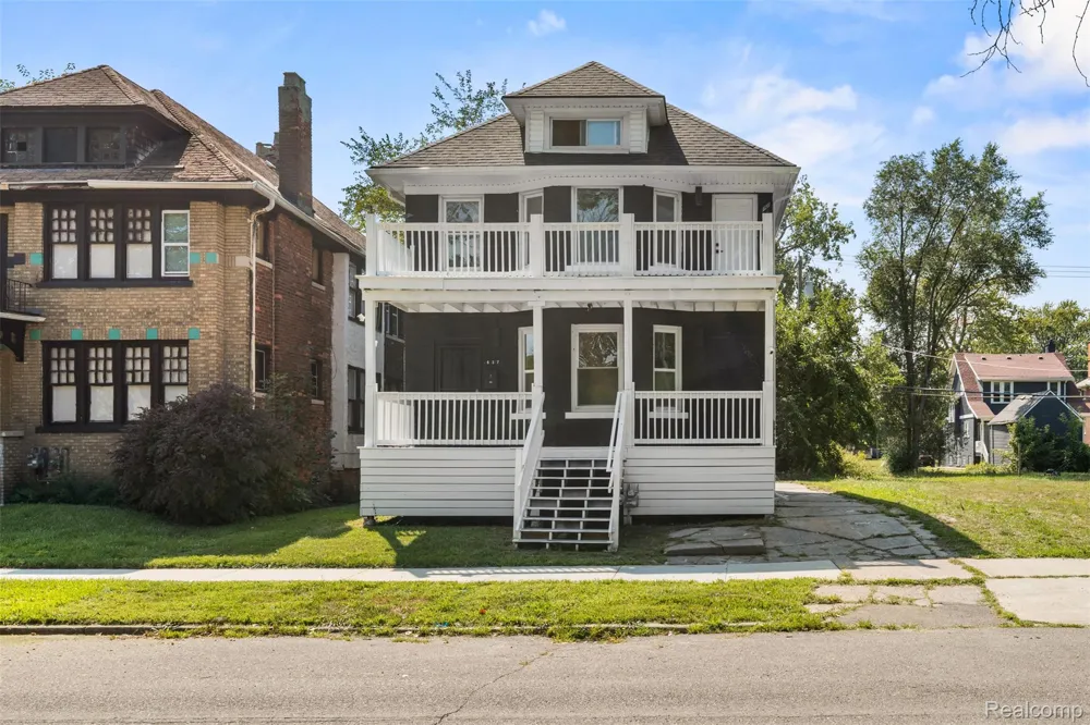 637 Manistique Street Detroit City, MI 48215