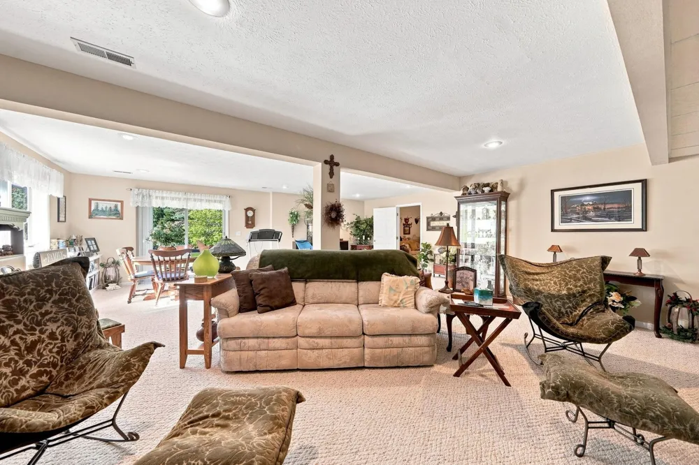 7220 S Jamie Drive Riverside Township, MI 49657