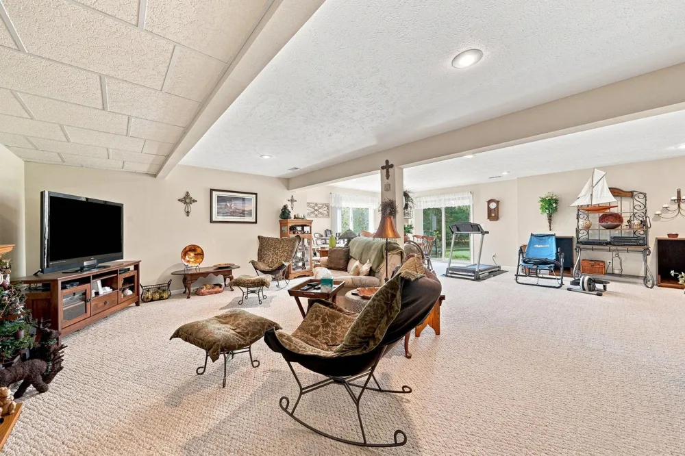 7220 S Jamie Drive Riverside Township, MI 49657