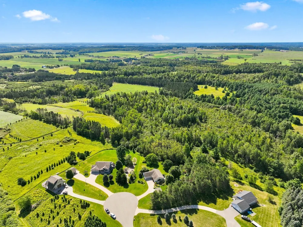 7220 S Jamie Drive Riverside Township, MI 49657