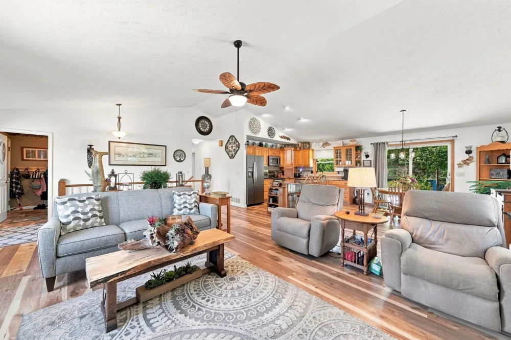 7220 S Jamie Drive Riverside Township, MI 49657