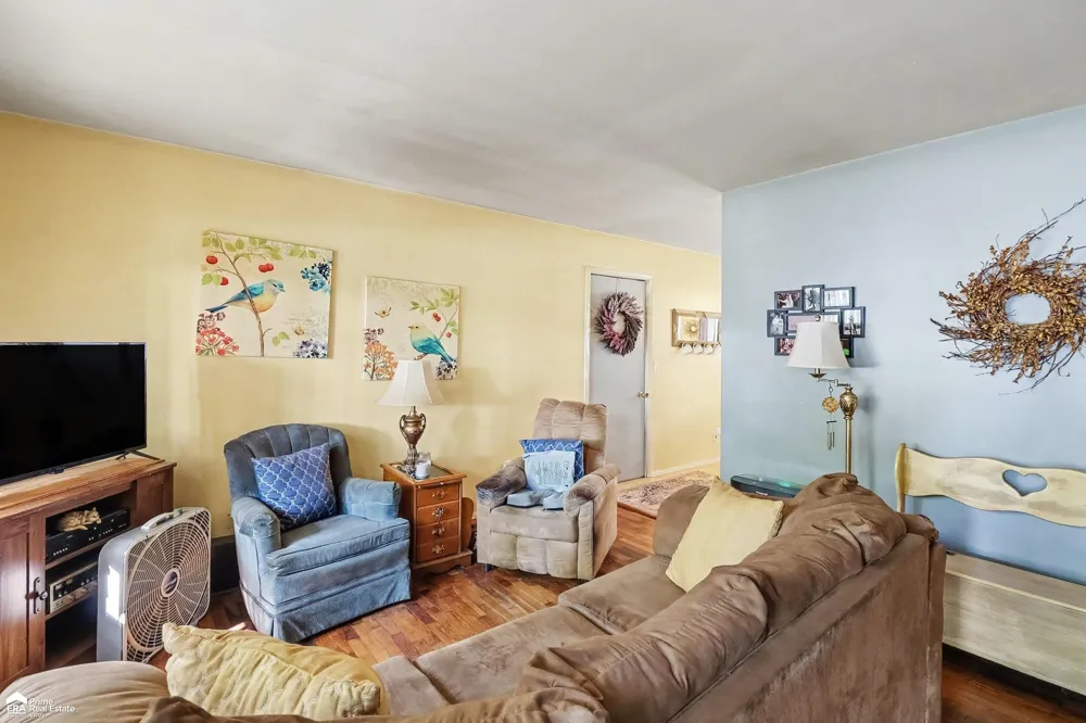 314 Saginaw Street Montrose City, MI 48457