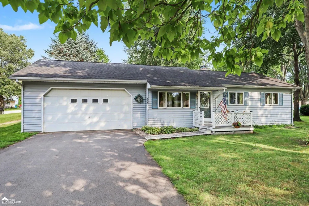 314 Saginaw Street Montrose City, MI 48457