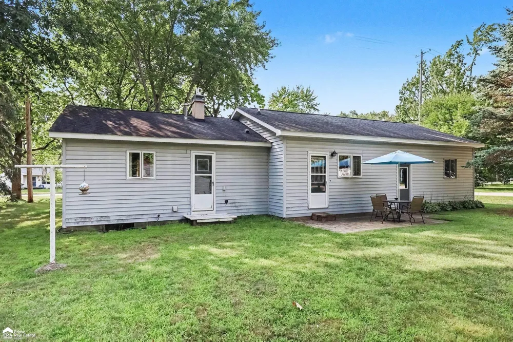 314 Saginaw Street Montrose City, MI 48457
