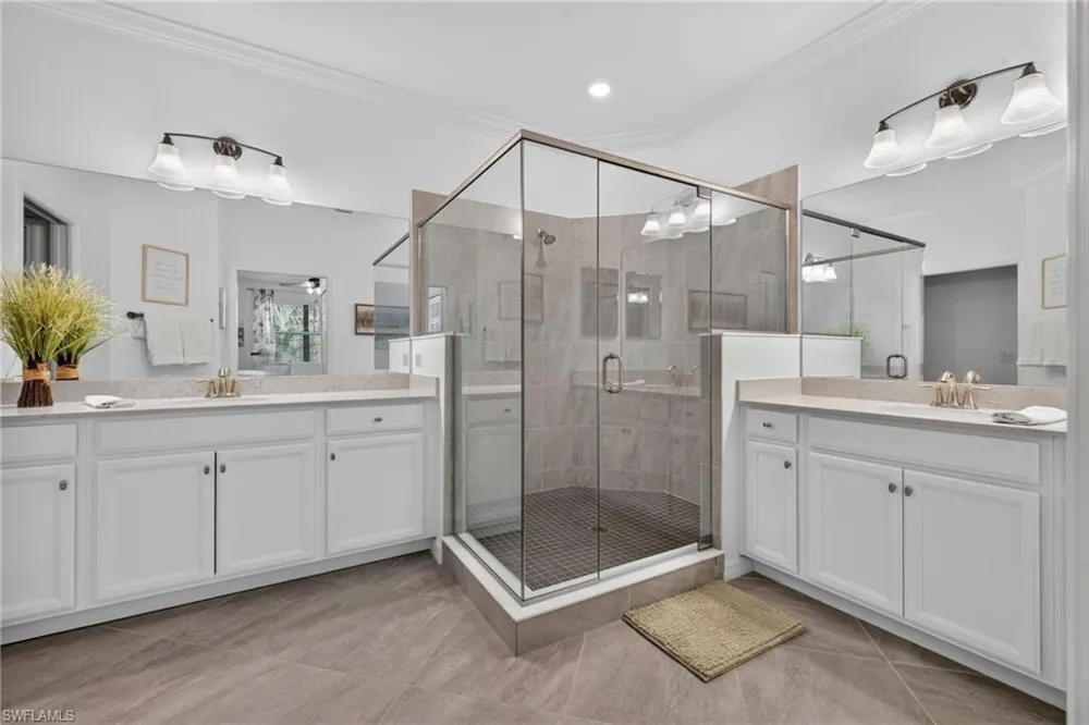 12015 Hawthorn Lake Drive #201 Fort Myers, FL 33913