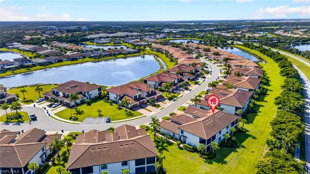 12015 Hawthorn Lake Drive #201 Fort Myers, FL 33913