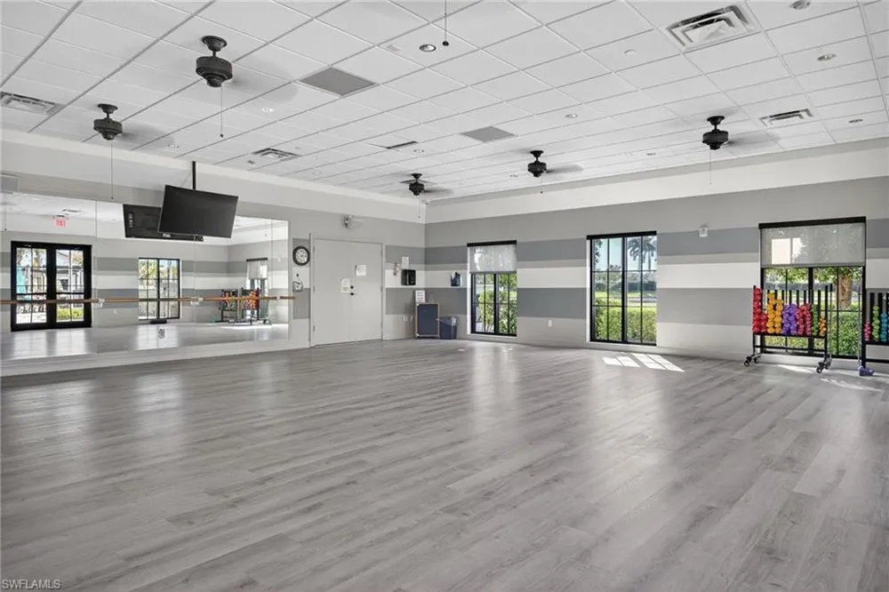 12015 Hawthorn Lake Drive #201 Fort Myers, FL 33913