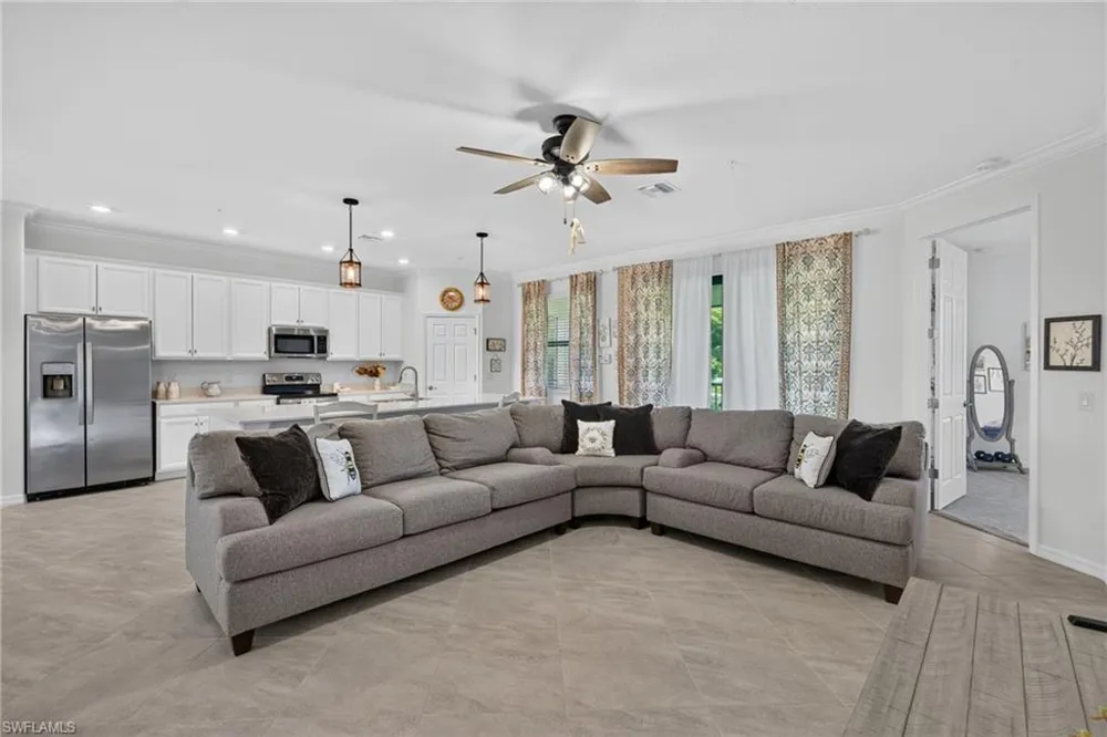 12015 Hawthorn Lake Drive #201 Fort Myers, FL 33913