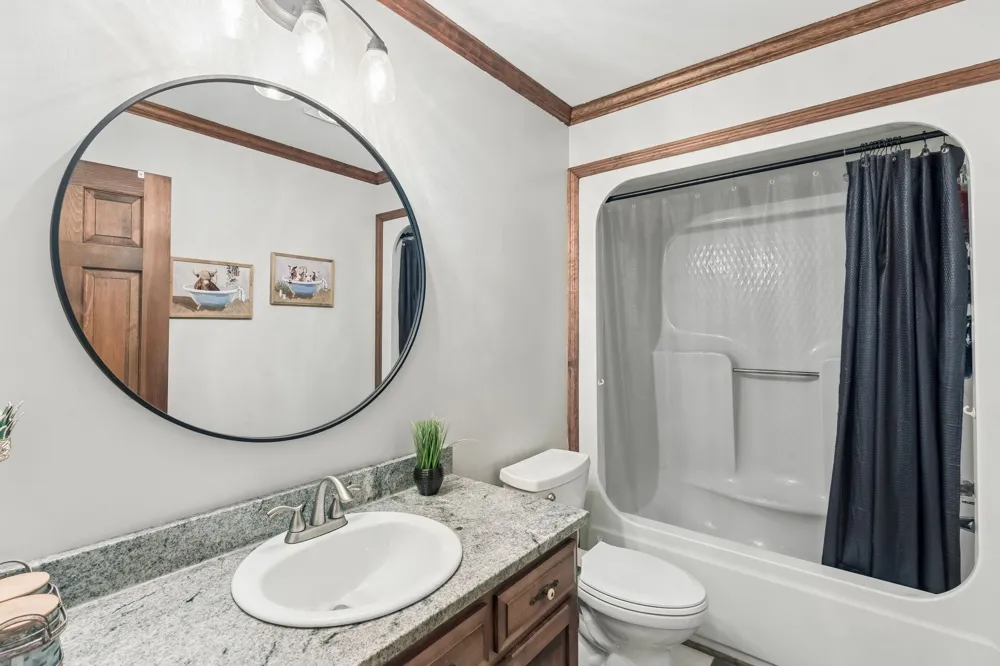 3087 Valley Creek Rd Culleoka, TN 38451