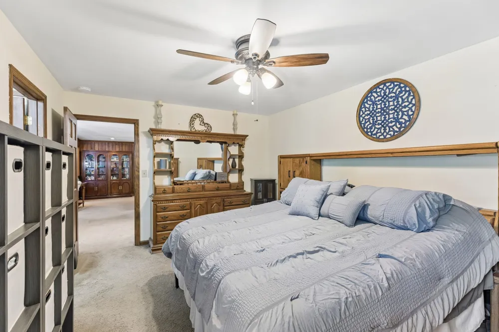3087 Valley Creek Rd Culleoka, TN 38451