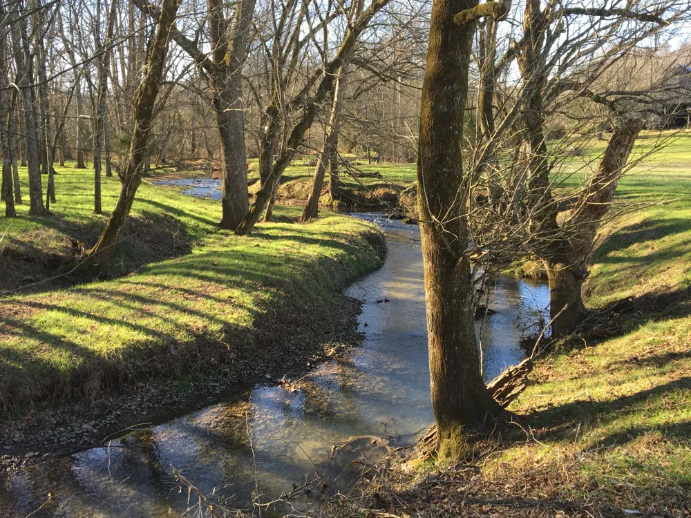 3087 Valley Creek Rd Culleoka, TN 38451