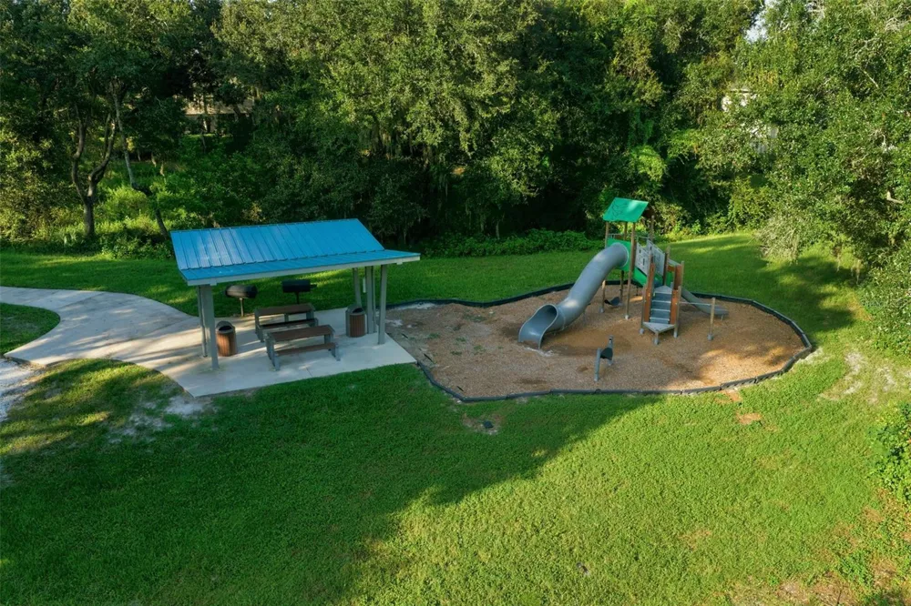 14215 PONDHAWK LANE Tampa, FL 33625
