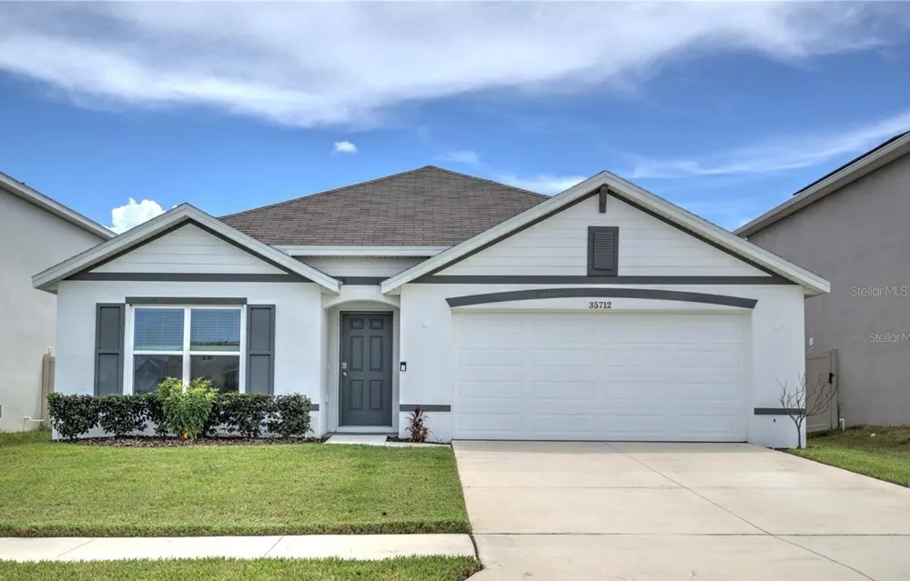 35712 DOVELAND DRIVE Zephyrhills, FL 33541