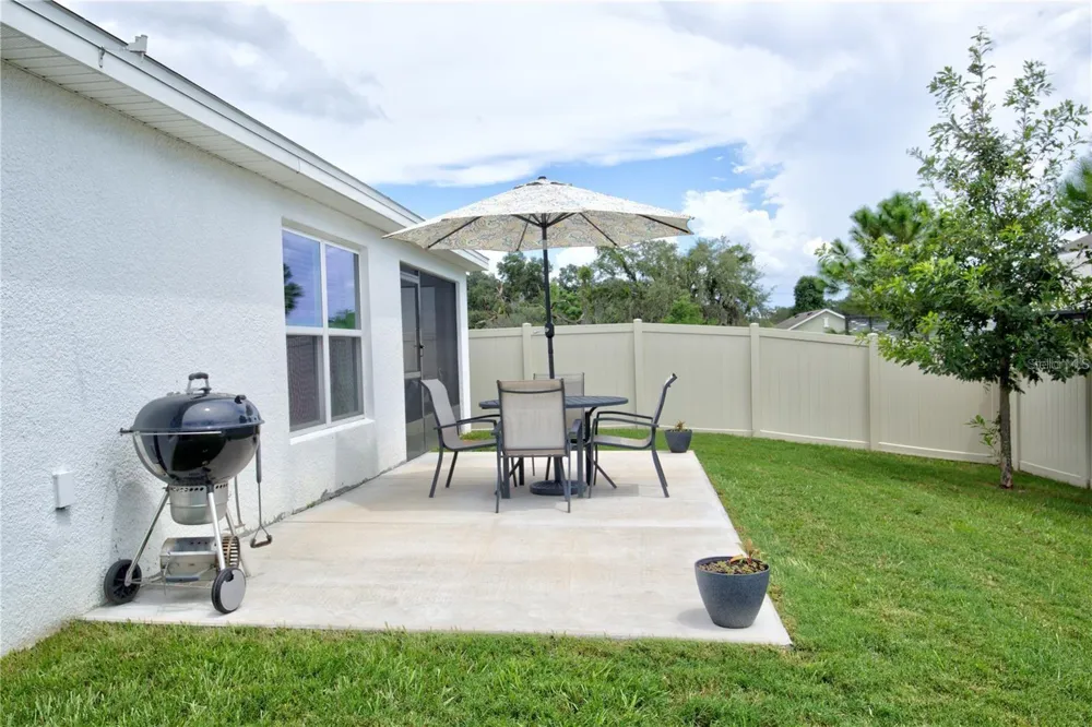 35712 DOVELAND DRIVE Zephyrhills, FL 33541
