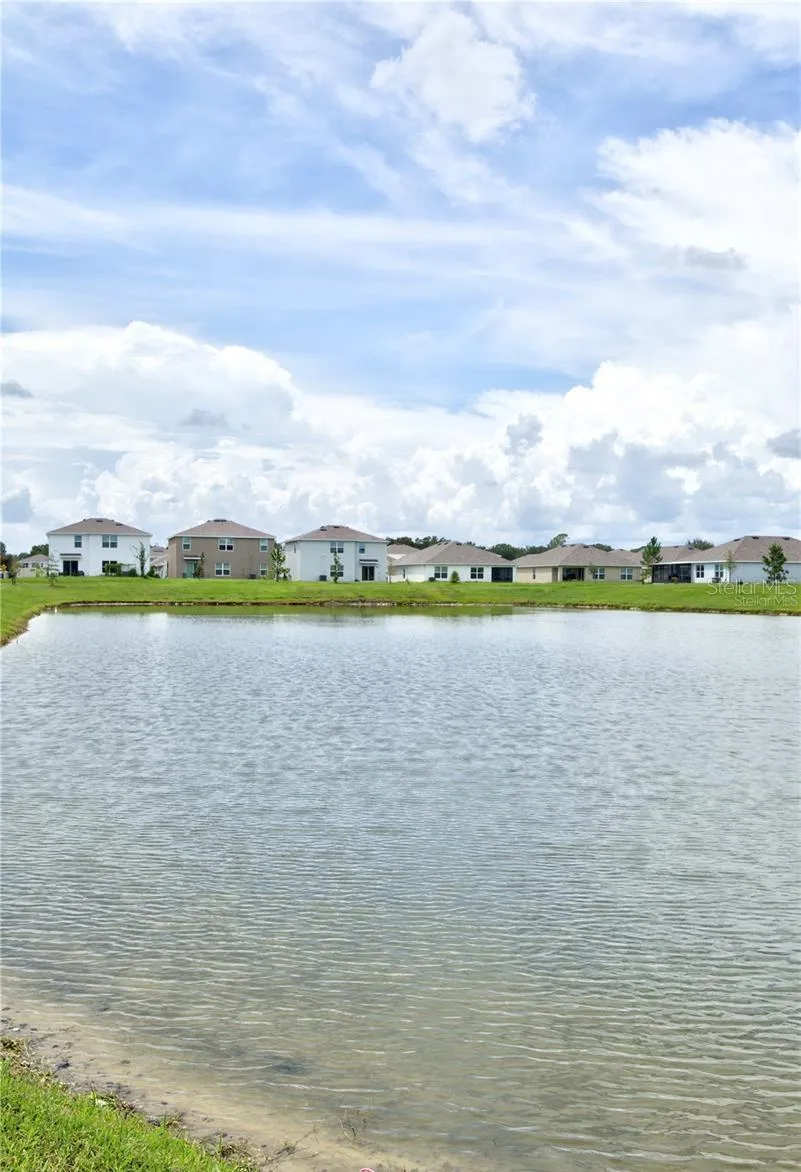35712 DOVELAND DRIVE Zephyrhills, FL 33541