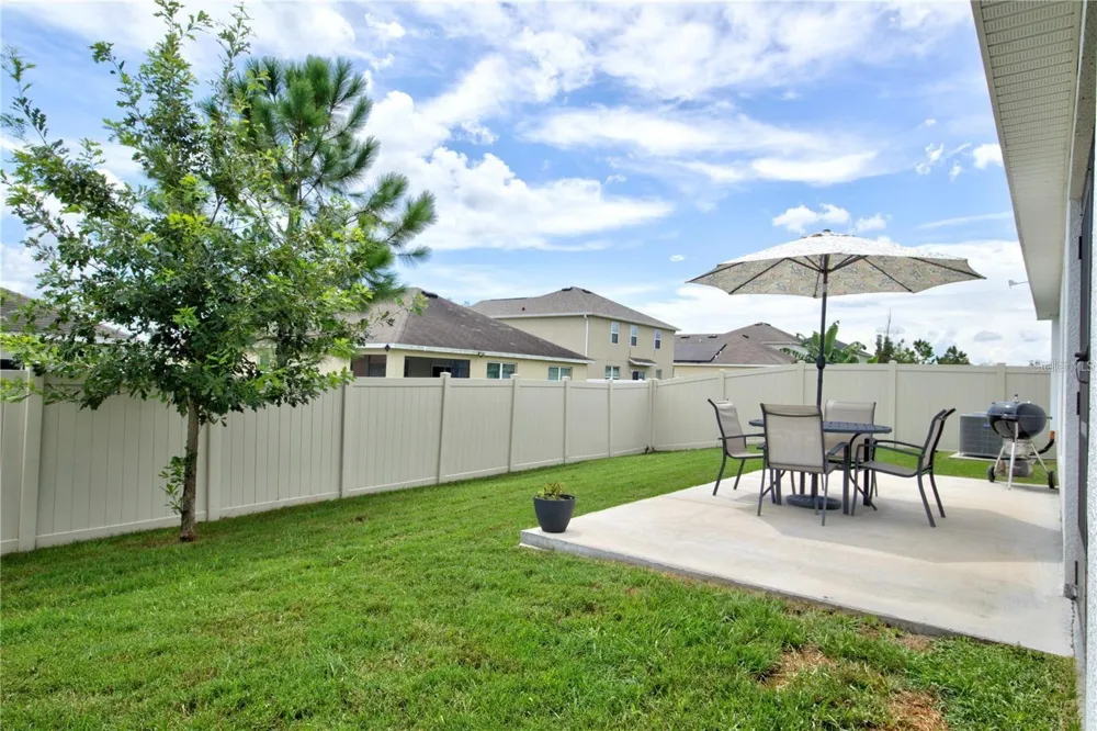 35712 DOVELAND DRIVE Zephyrhills, FL 33541