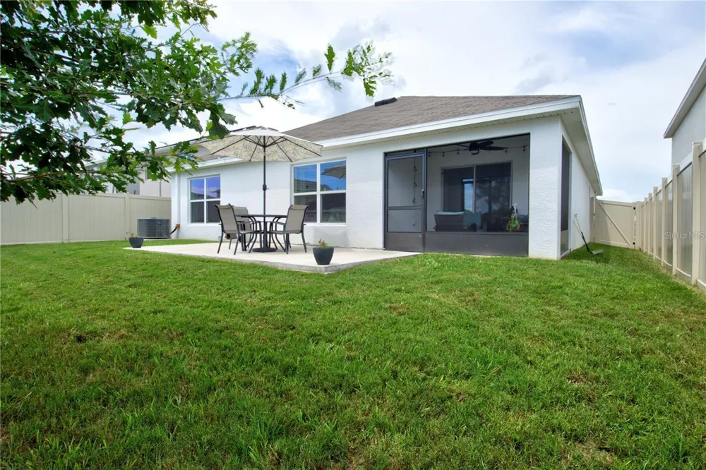 35712 DOVELAND DRIVE Zephyrhills, FL 33541