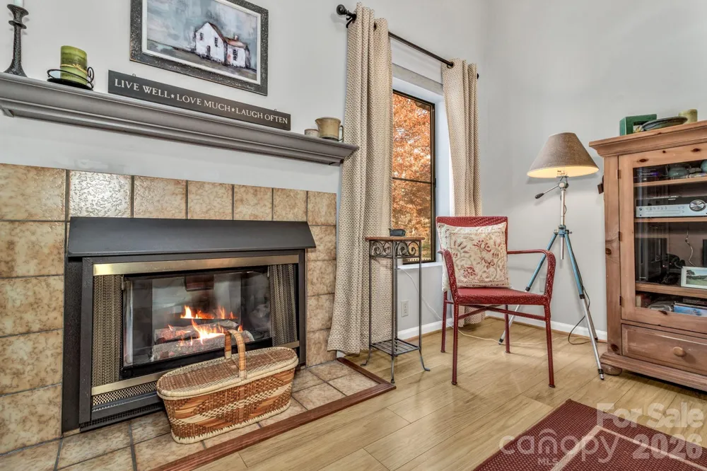 103 Cimarron Drive Asheville, NC 28803
