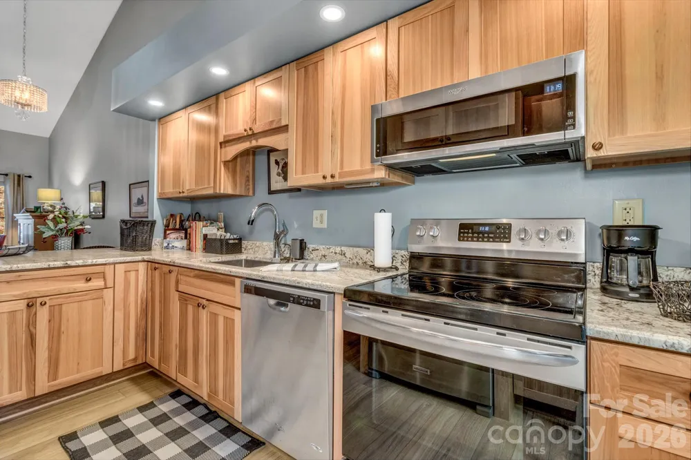 103 Cimarron Drive Asheville, NC 28803