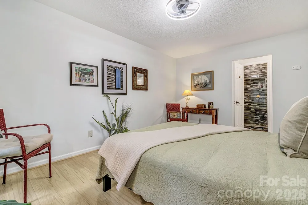 103 Cimarron Drive Asheville, NC 28803