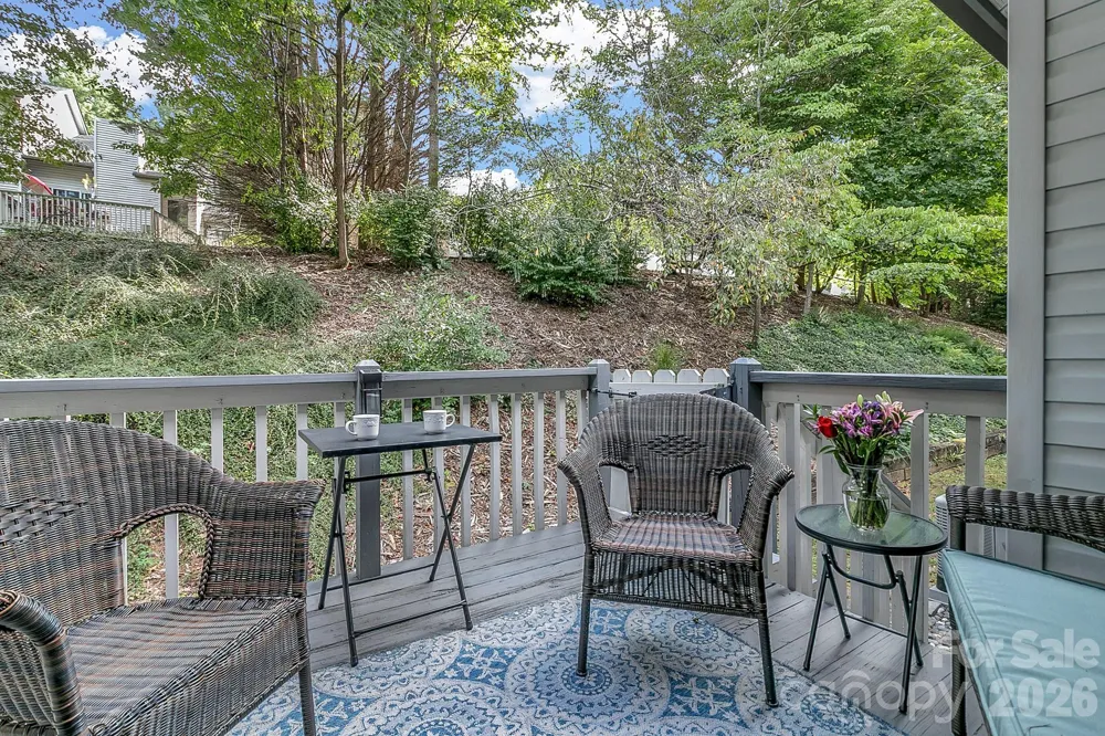 103 Cimarron Drive Asheville, NC 28803