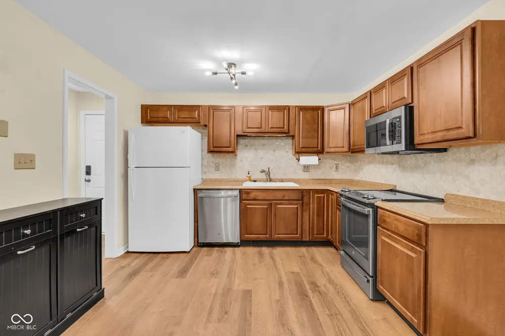 5514 Winship Court Indianapolis, IN 46221