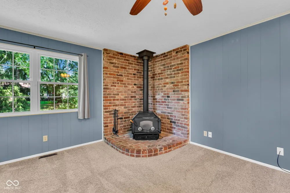 5514 Winship Court Indianapolis, IN 46221