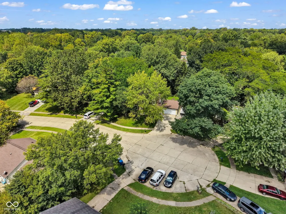5514 Winship Court Indianapolis, IN 46221