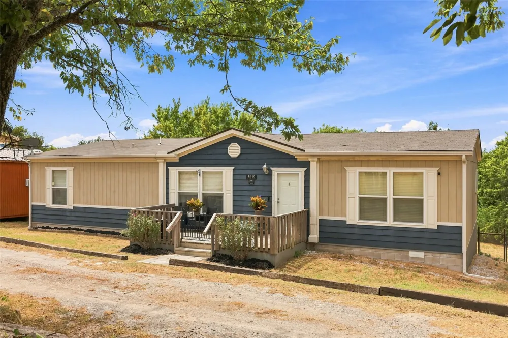 5519 Upper Denton Road Weatherford, TX 76085
