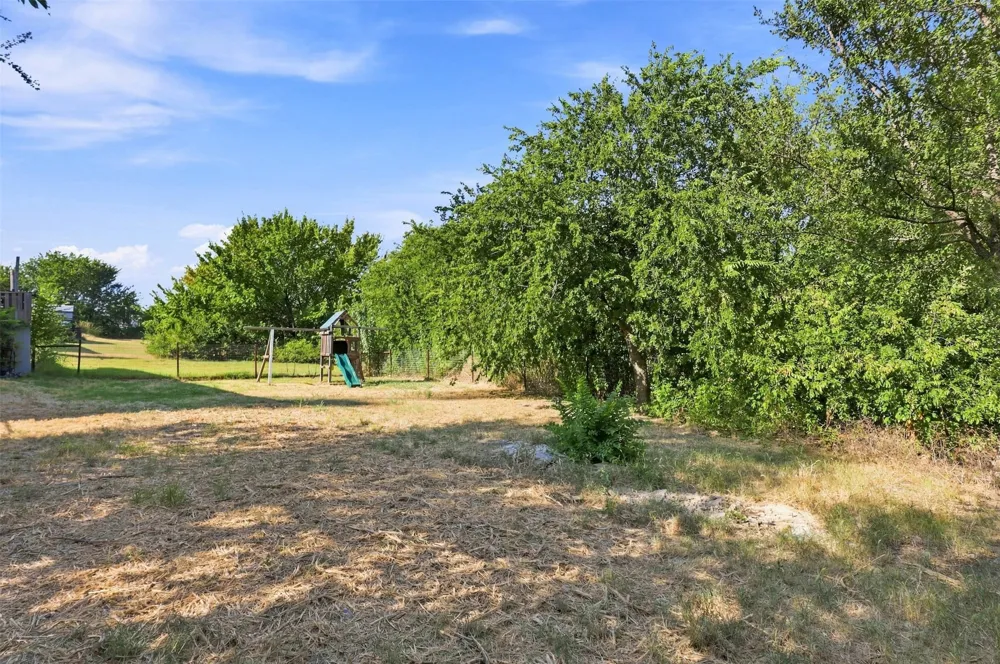 5519 Upper Denton Road Weatherford, TX 76085