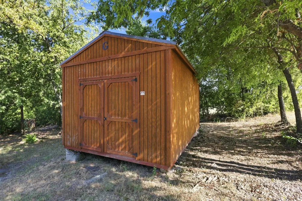 5519 Upper Denton Road Weatherford, TX 76085