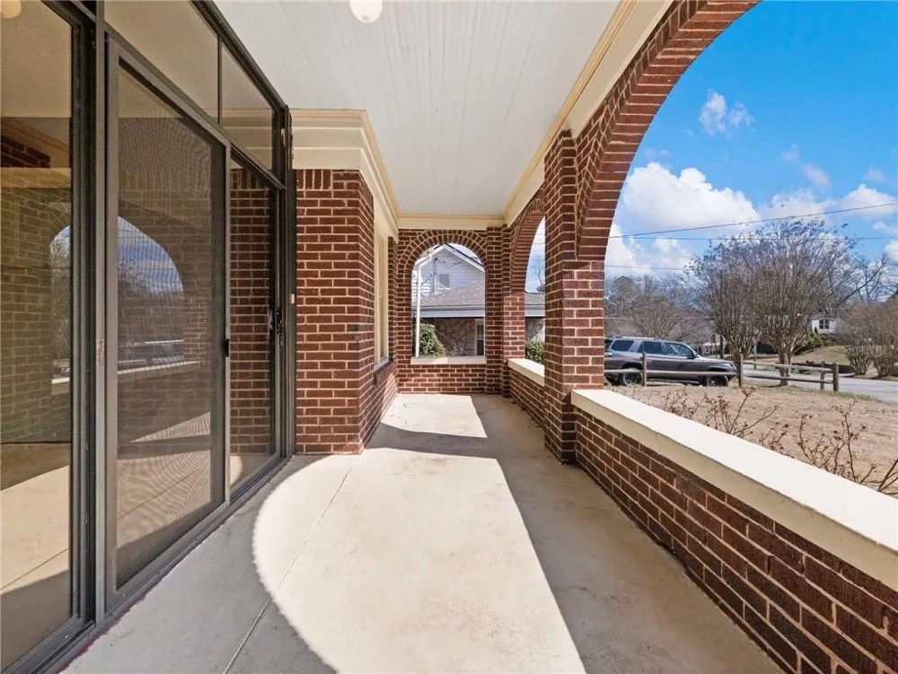 1391 Jefferson Avenue East Point, GA 30344