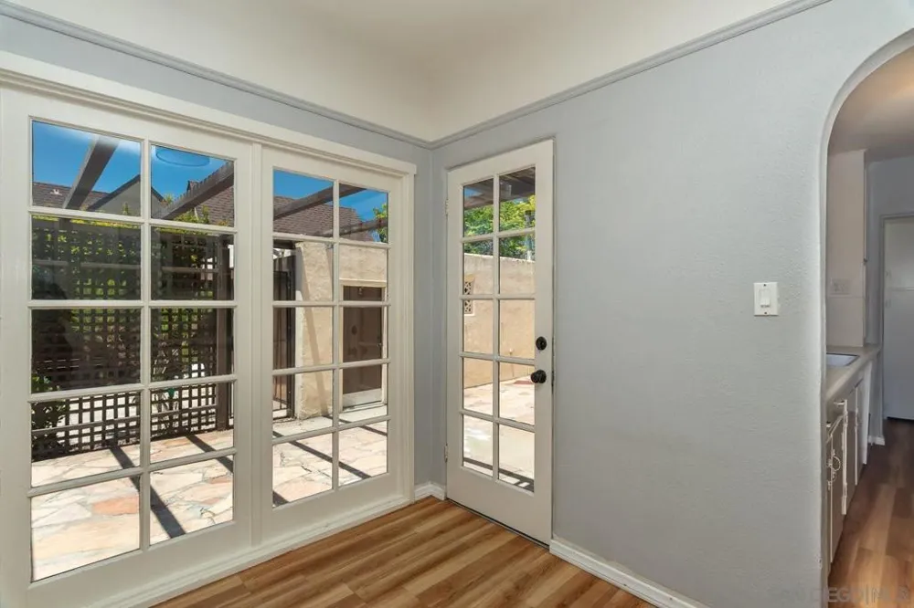1240 Golden Gate Dr. San Diego, CA 92116