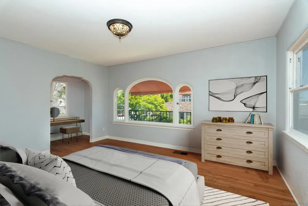 1240 Golden Gate Dr. San Diego, CA 92116