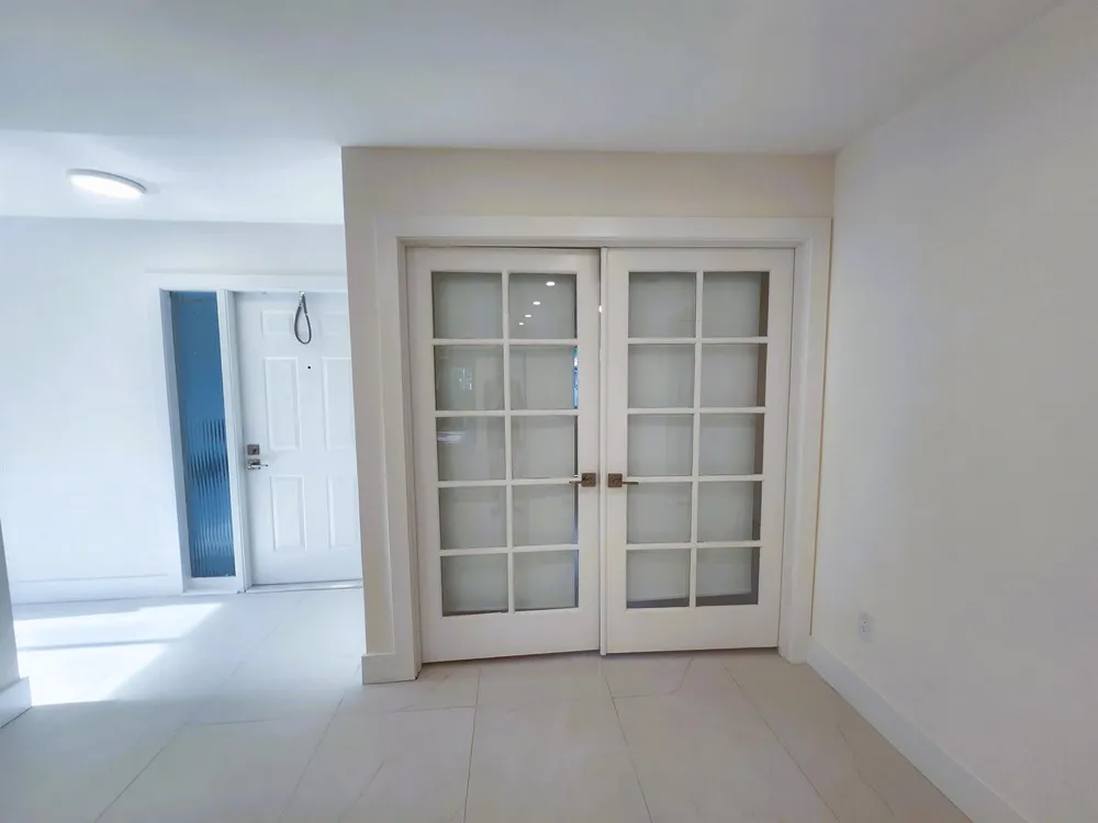 30 PELICAN POINTE DRIVE #201 Delray Beach, FL 33483