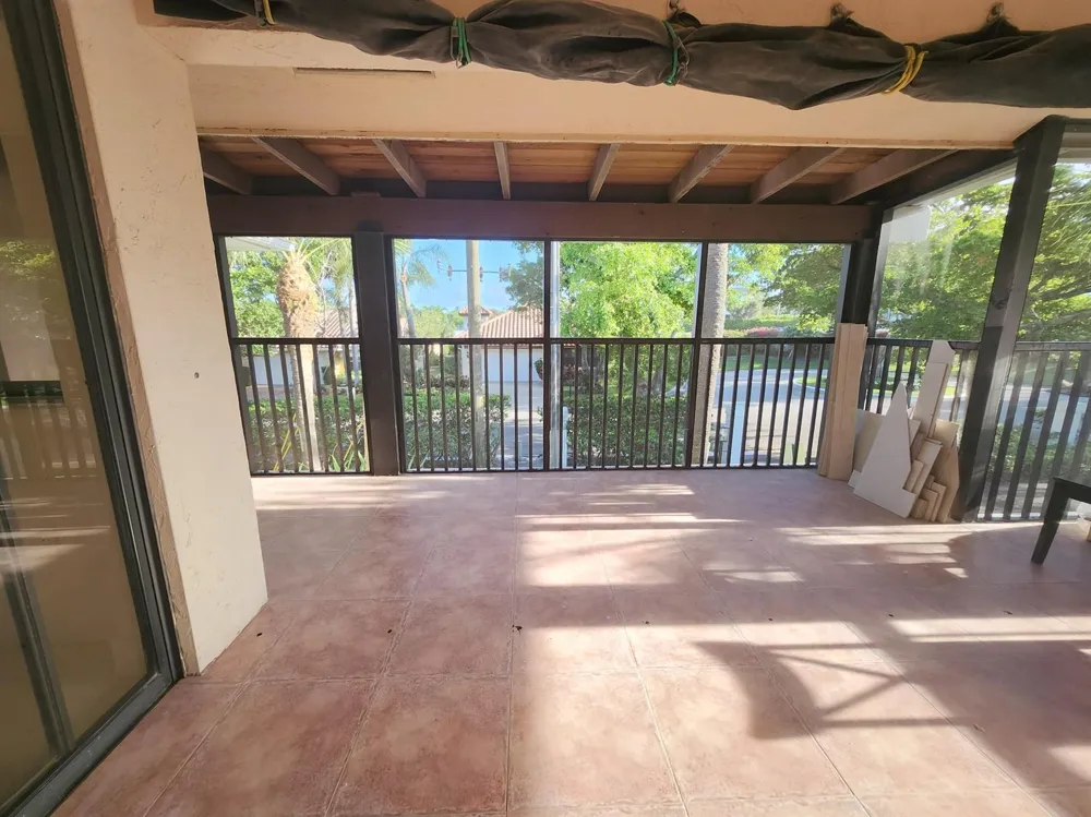 30 PELICAN POINTE DRIVE #201 Delray Beach, FL 33483