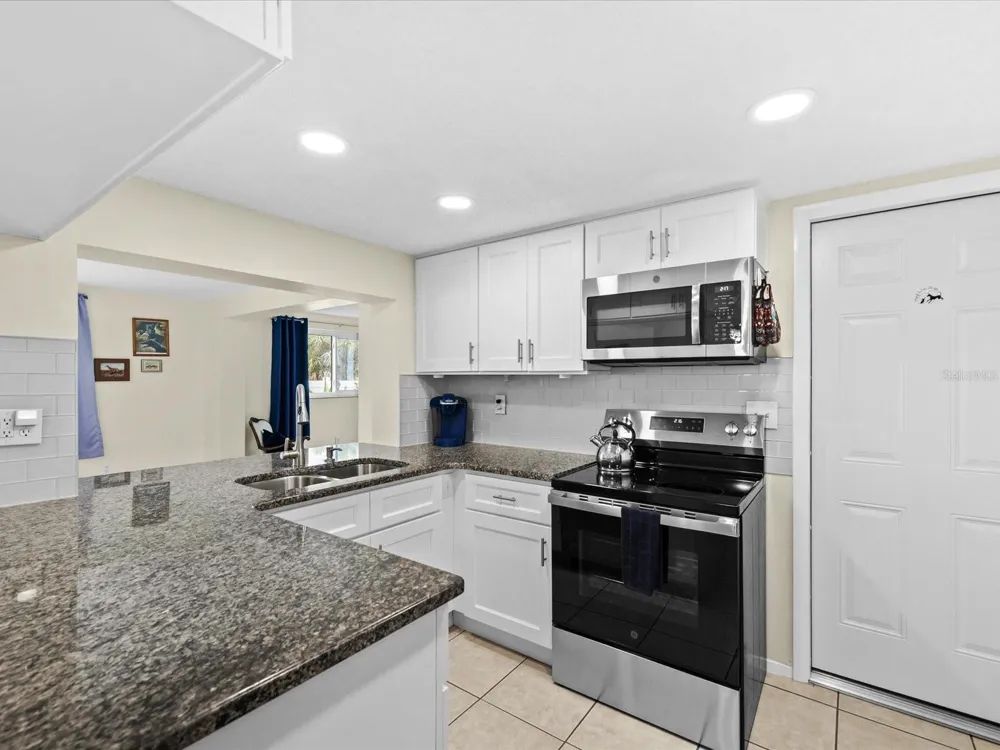 3845 MING TREE DRIVE New Port Richey, FL 34652