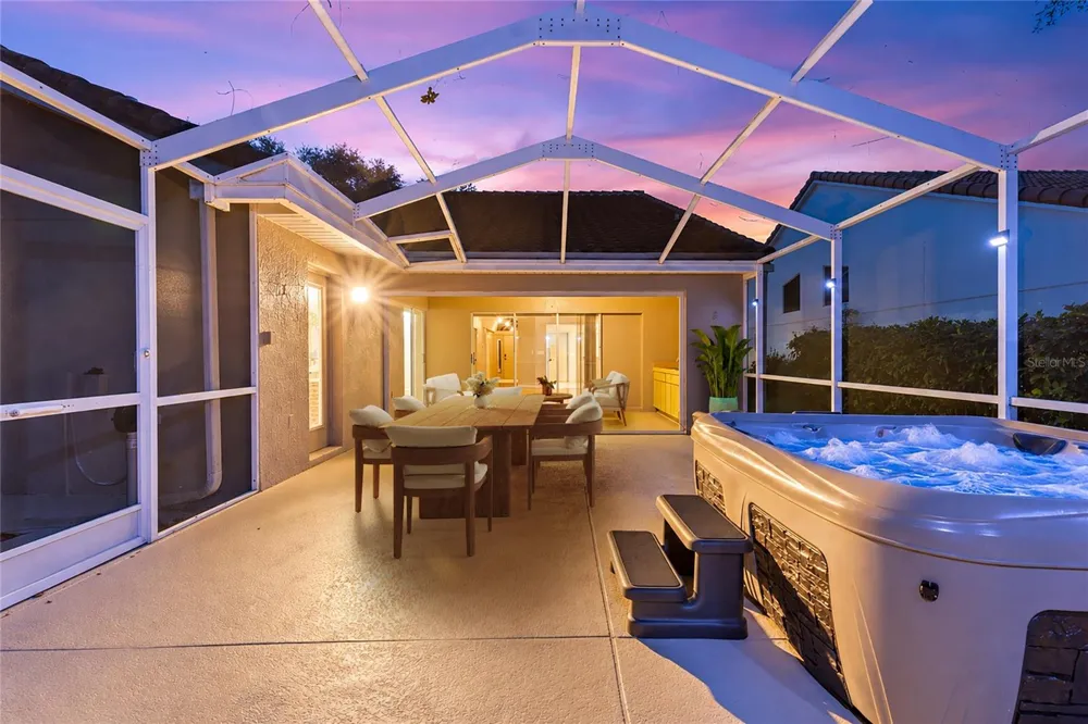 9387 FRENCH QUARTERS CIRCLE Weeki Wachee, FL 34613