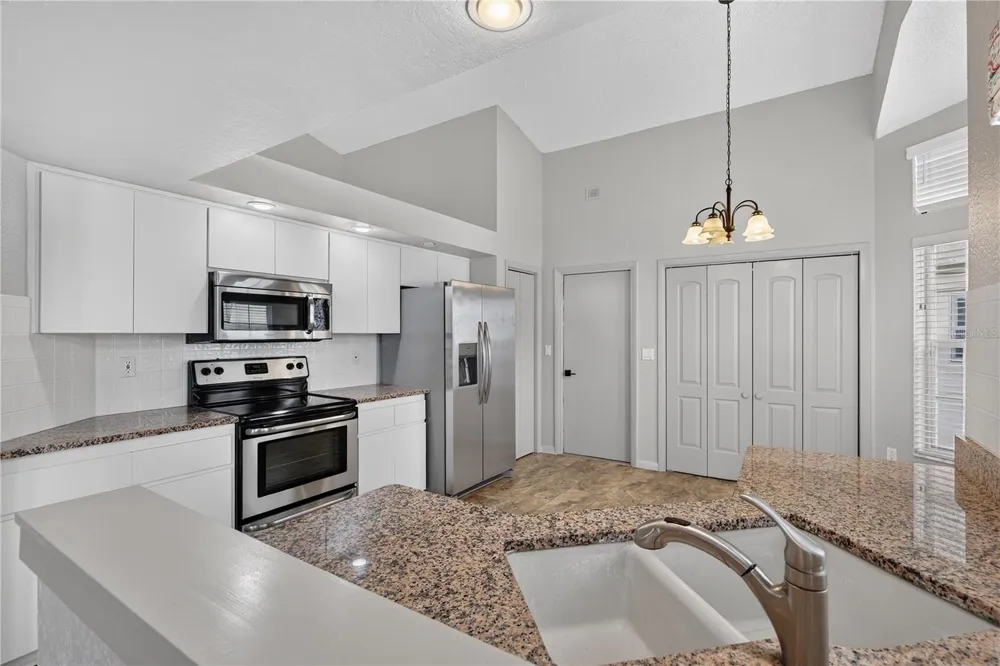 9387 FRENCH QUARTERS CIRCLE Weeki Wachee, FL 34613