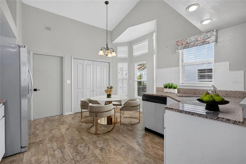 9387 FRENCH QUARTERS CIRCLE Weeki Wachee, FL 34613
