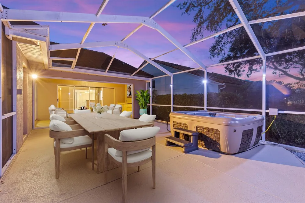 9387 FRENCH QUARTERS CIRCLE Weeki Wachee, FL 34613