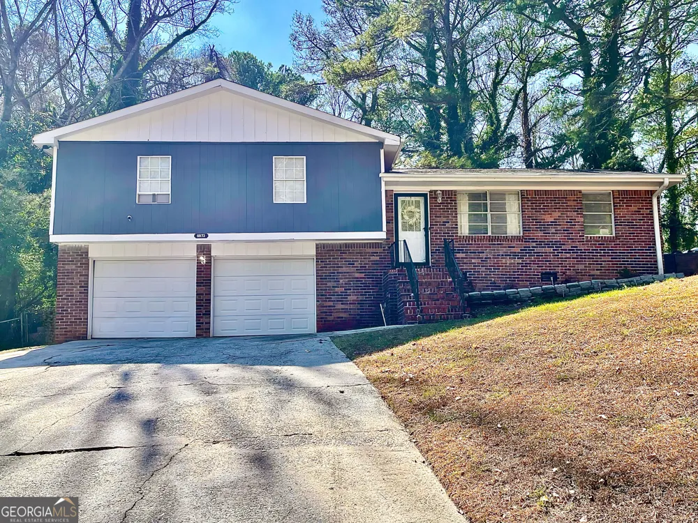 6973 Kimberland Gardens LN Lithonia, GA 30058