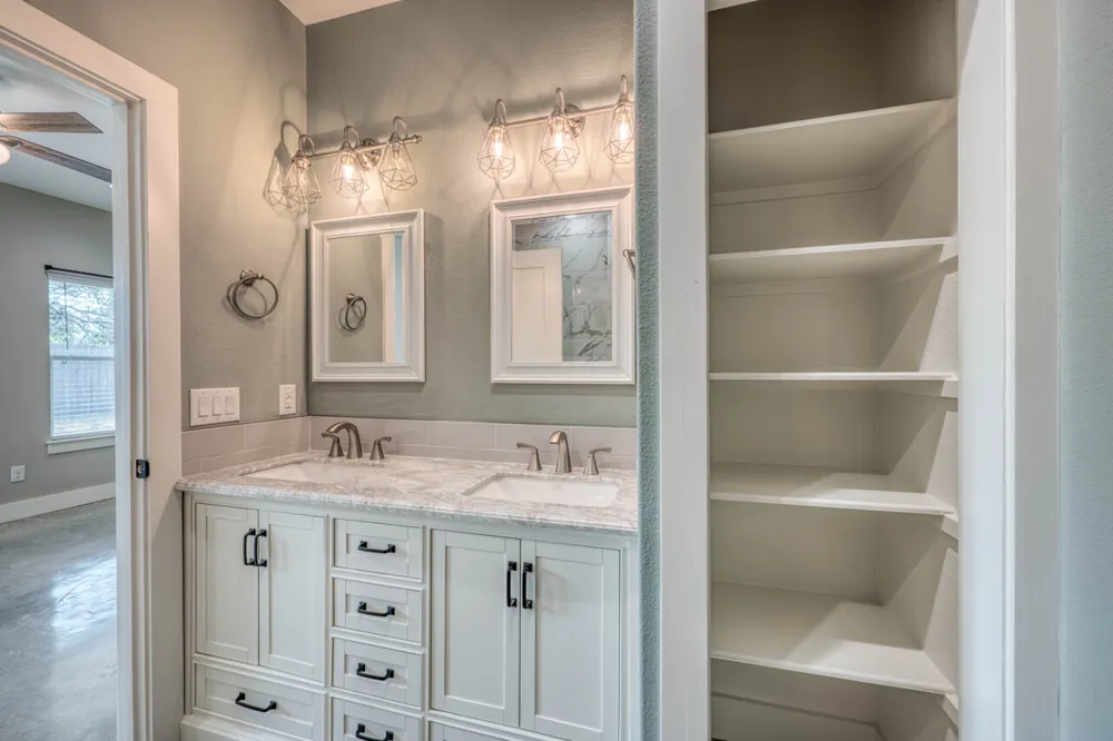 3340 Cactus Trail Kingsland, TX 78639